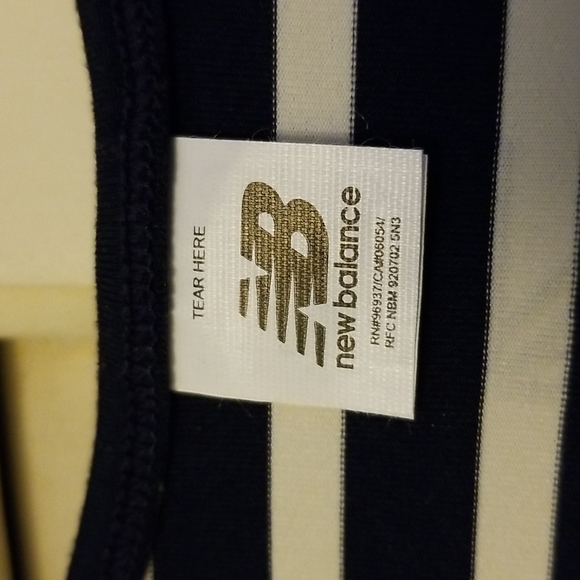 New Balance racer back navy stripe tank top size L/XL. NWOT. - Picture 4 of 4